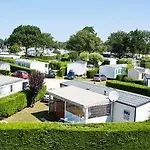 Camping Officiel Siblu Les Charmettes Campsite 4*