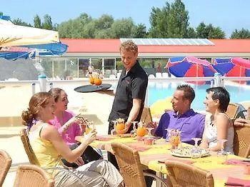Campsite Camping Officiel Siblu Les Charmettes