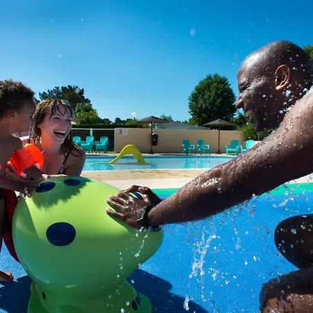 Campeggio Officiel Siblu Les Charmettes 4*